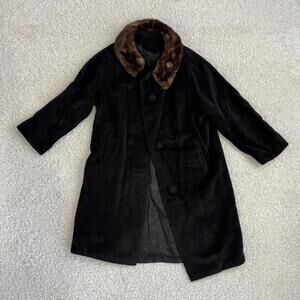 Vintage Women’s Black Wool Coat with Brown Faux Fur Collar (estimated size S/M)
